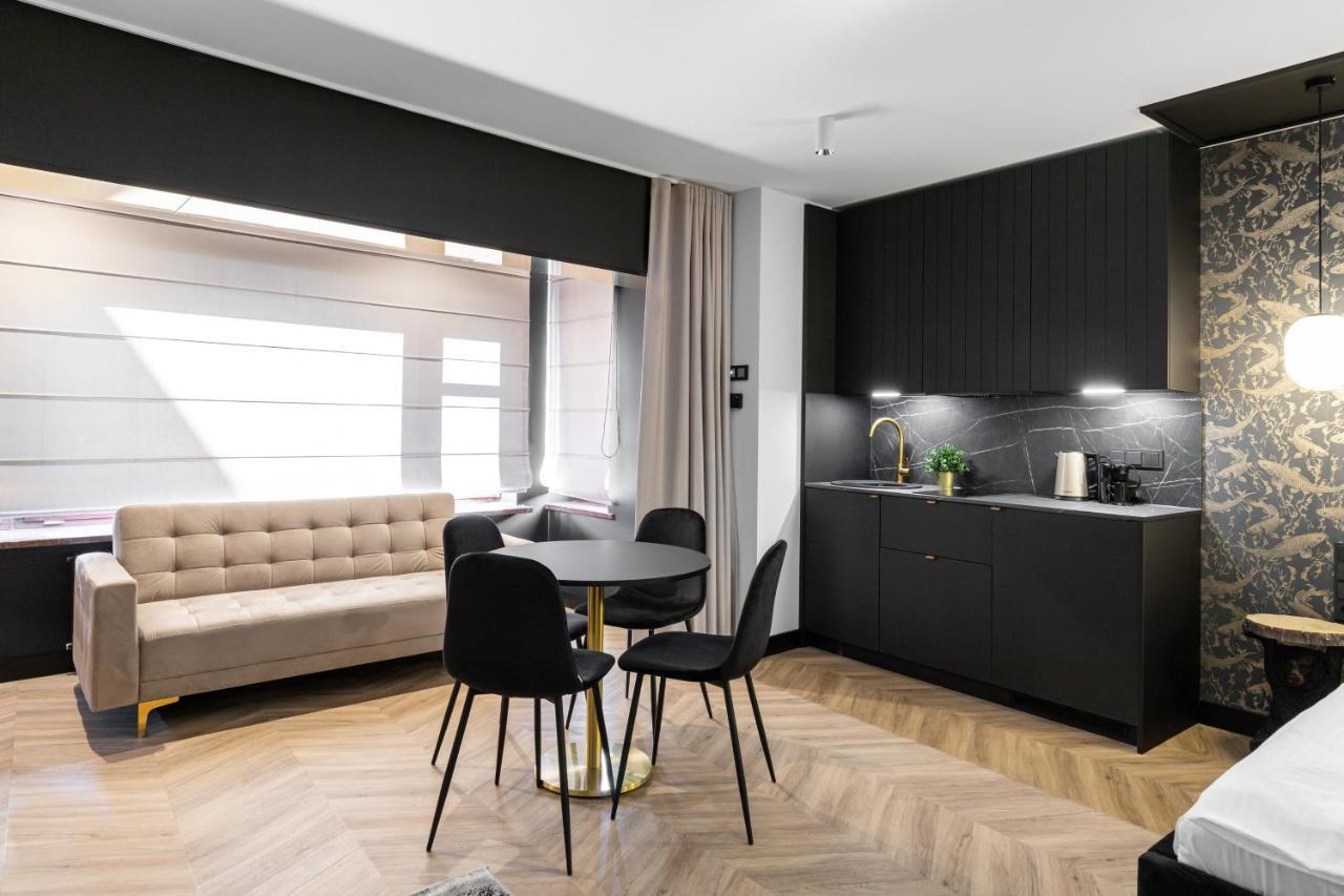 Black Bear Gdansk Ngoại thất bức ảnh